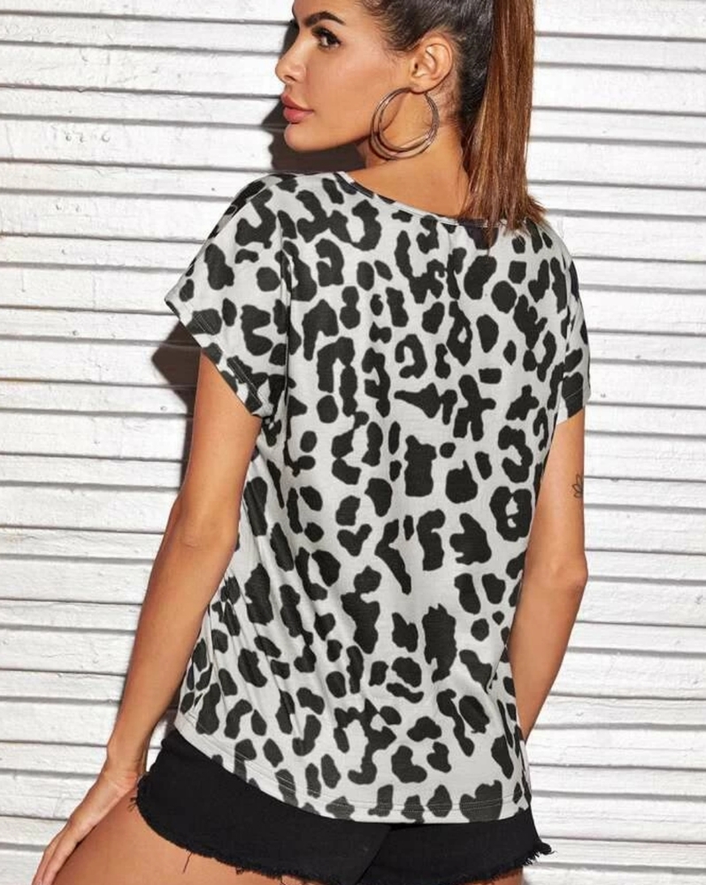 Shein Rhinestone Red Lip Leopard Tee - Picture 2 of 8